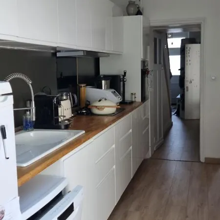 Holiday home Maison Spacieuse Proche Et Vieille *